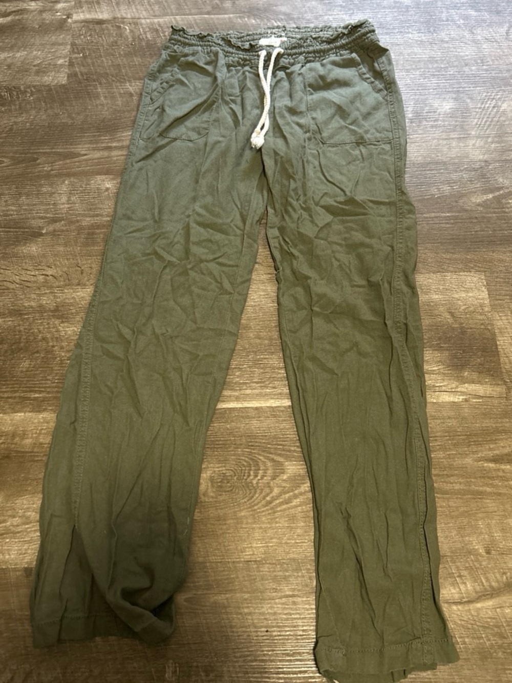 Women’s  Olive Drawstring Casual Pants